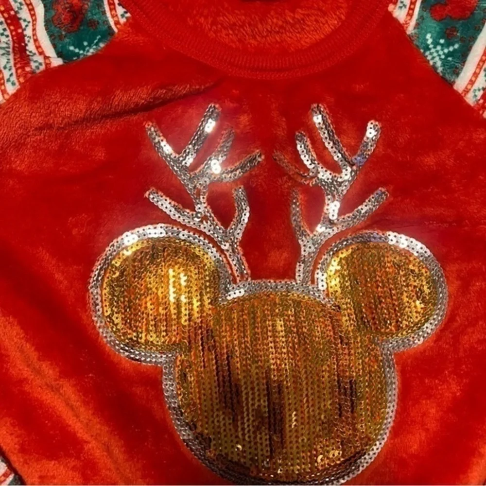 Juniors Disney Christmas sweater